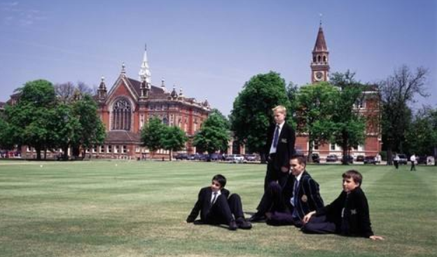 UKise考试：最难进入的英国私立学校就在这里